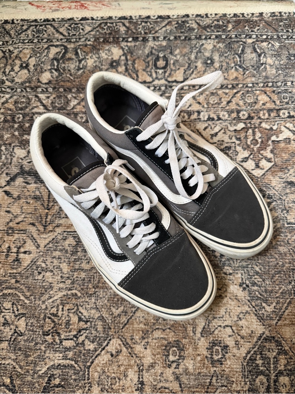 Vans Old Skool Sneakers in Black, White & Gray